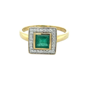 Princess Cut Emerald Diamond Ring in 9ct Yellow Gold