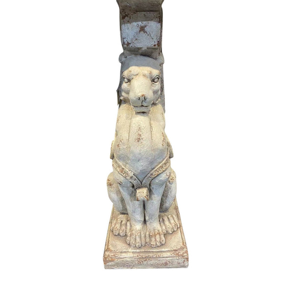 Antiqued Lion Plinth Pedestal