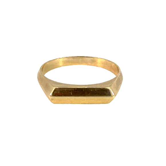 Rectangle Signet Ring in 9ct Gold