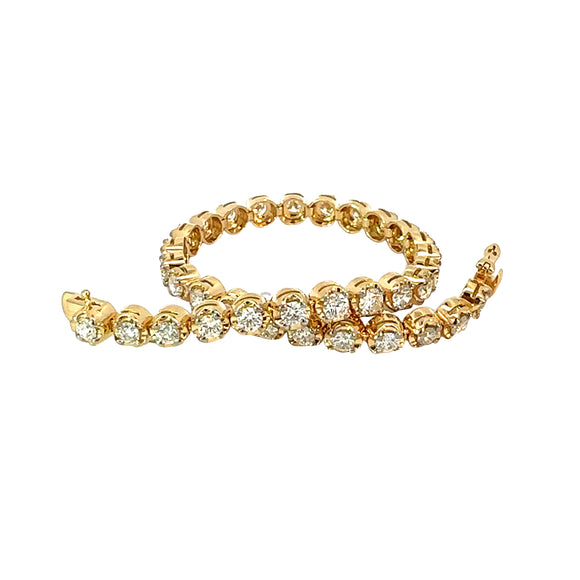 Diamond Tennis Bracelet 5.02 carats  in 18ct Yellow Gold