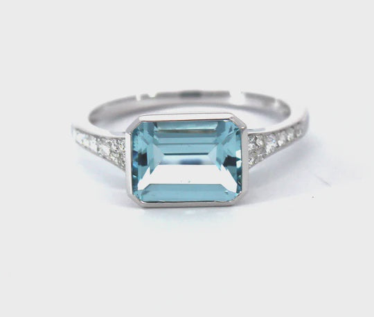 Emerald Cut Aquamarine Diamond Ring in 14ct White Gold