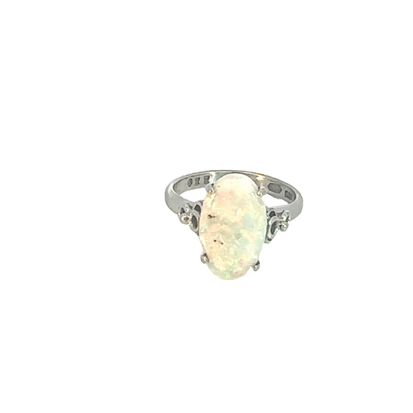 Vintage Opal Ring in 14ct Gold