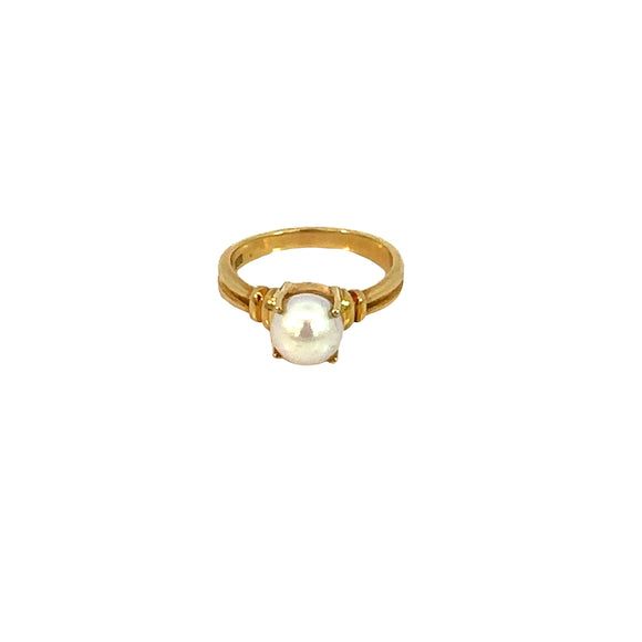 Four Claw Cultured Pearl Ring