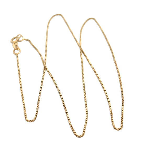 Box Chain Necklace in 18ct Yellow Gold - 52cm