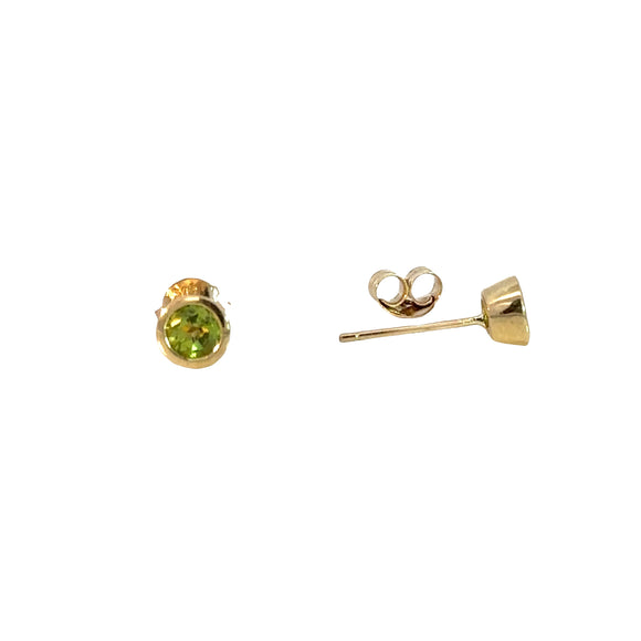 Round Peridot Stud Earrings in 9ct Yellow Gold