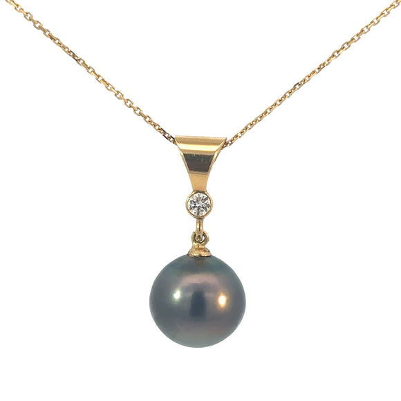 Tahitation Pearl Diamond Pendant