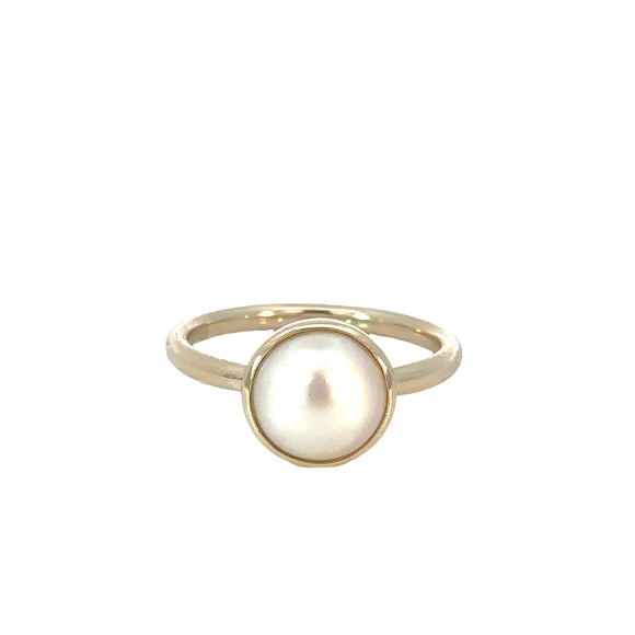 Mabe Pearl Ring in 9ct Yellow Gold
