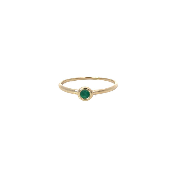 Emerald Ring in 9ct Yellow Gold