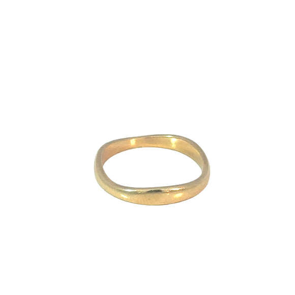 Wave Band in 18ct Yellow Gold