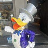 Giant Donald Duck