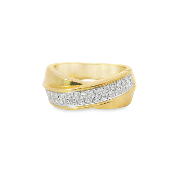 Crossover Pavé Diamond Ring