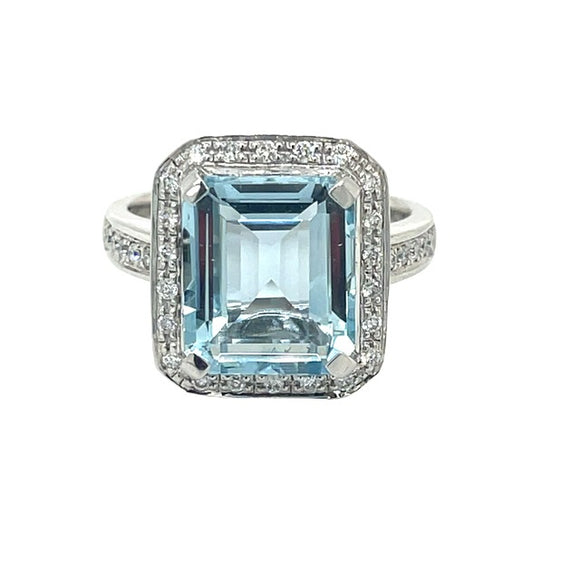 Emerald Cut Aquamarine Diamond Ring in 18ct