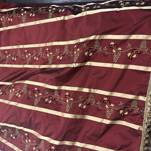 Red Silk Runner
