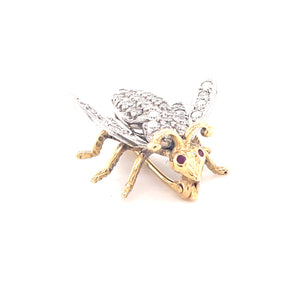 Small Diamond Bee Brooch in 14ct Gold