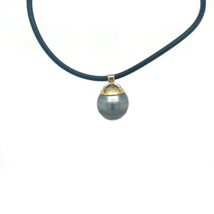 Tahitian Pearl Necklace with 18ct Gold Fittings