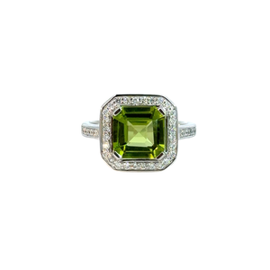 Radiant Cut Peridot Diamond Ring in 18ct White Gold