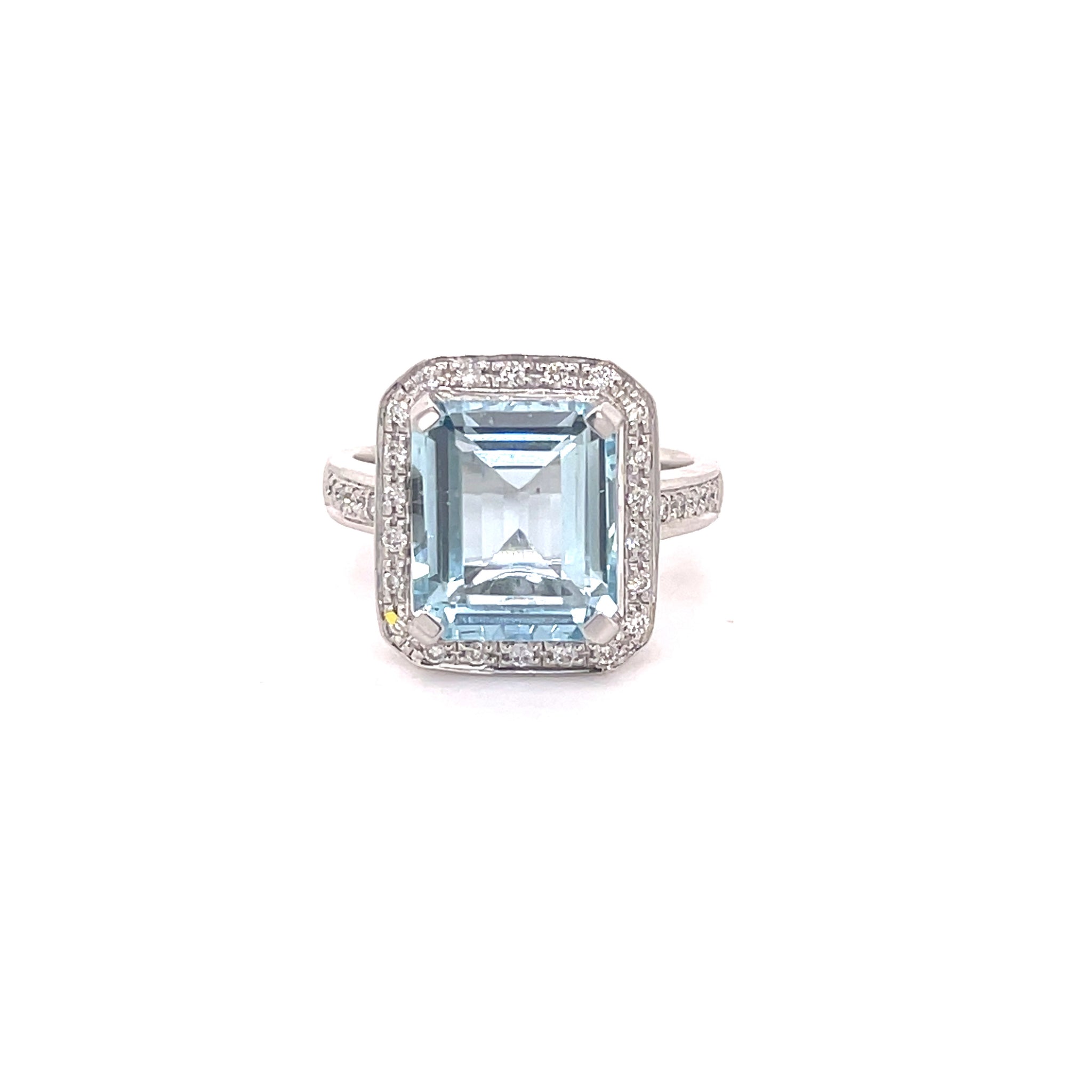 Radiant Cut Aquamarine And Diamond Ring Jems Of Remuera 9037