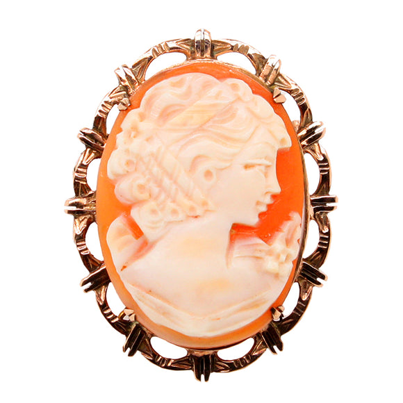 Vintage Cameo Brooch  in 9ct Gold