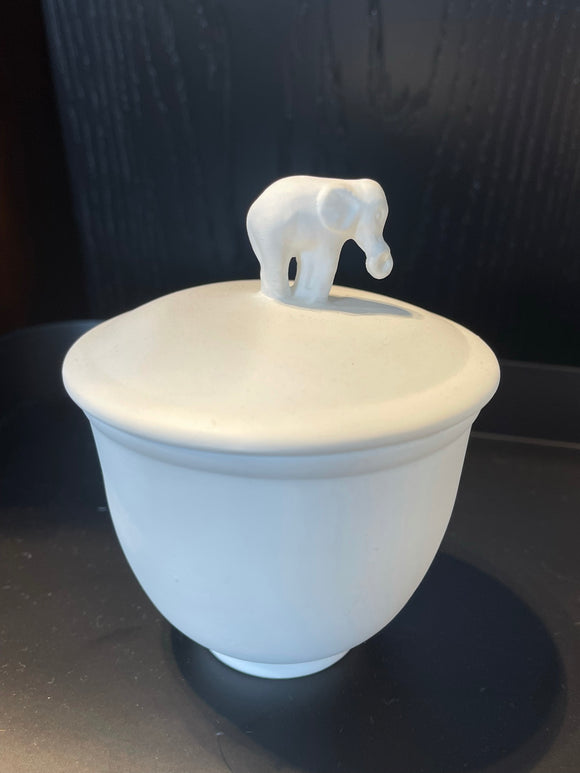 Elephant Pot with Lid